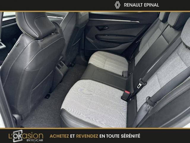 Renault Mégane E-Tech image 8