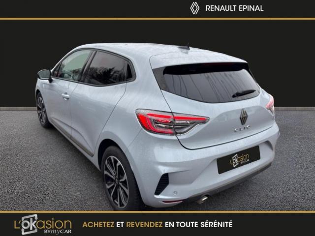 Renault Clio image 2
