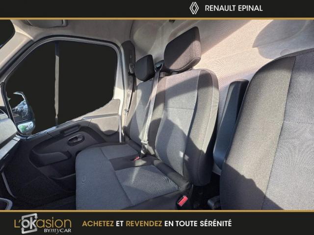 Renault Master image 2