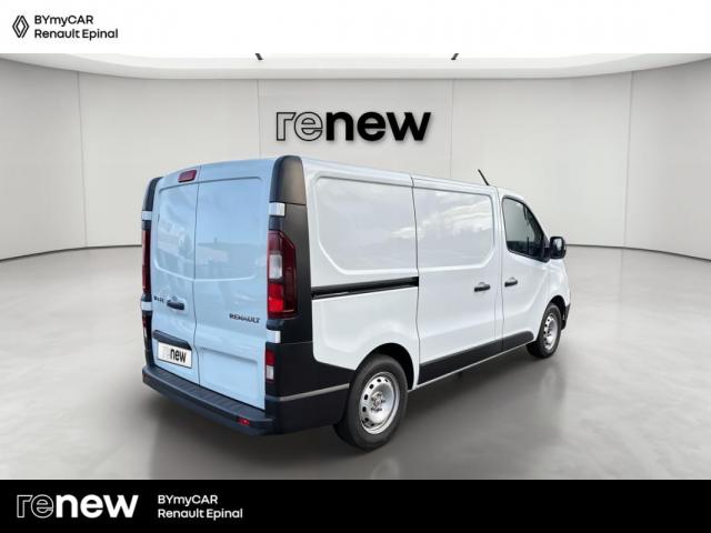 Renault Trafic image 8