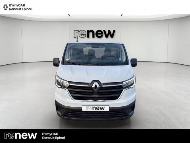 Renault Trafic image 2