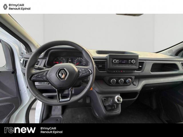 Renault Trafic image 4