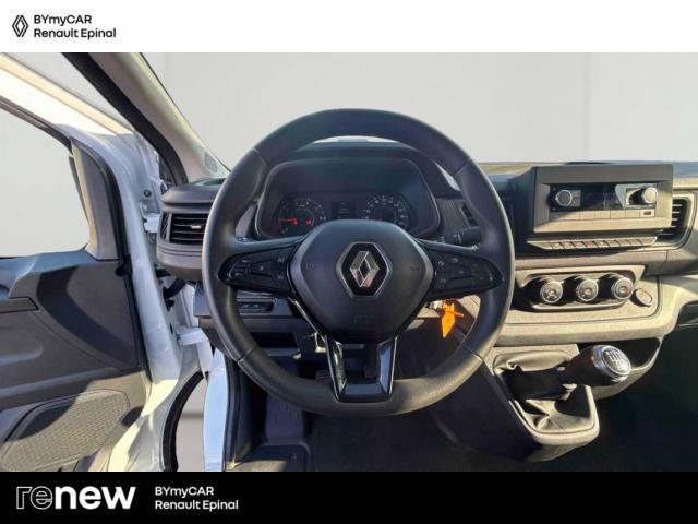 Renault Trafic image 3