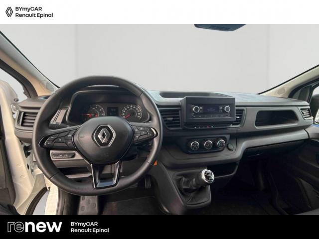 Renault Trafic image 7