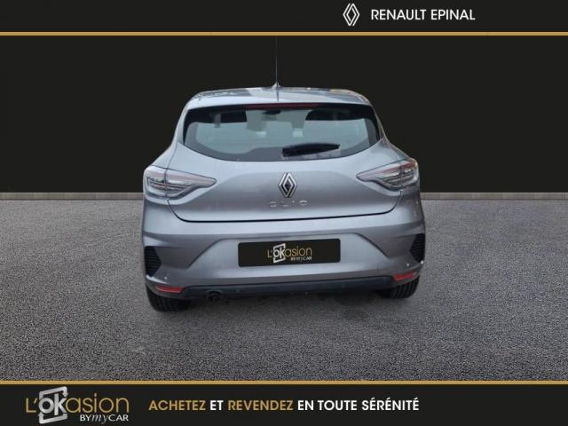 Renault Clio image 2
