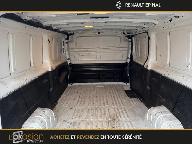 Renault Trafic image 8
