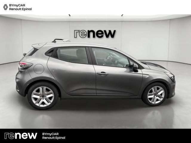 Renault Clio image 9