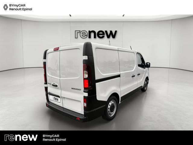 Renault Trafic image 1