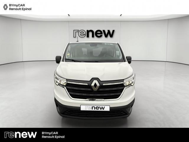 Renault Trafic image 8