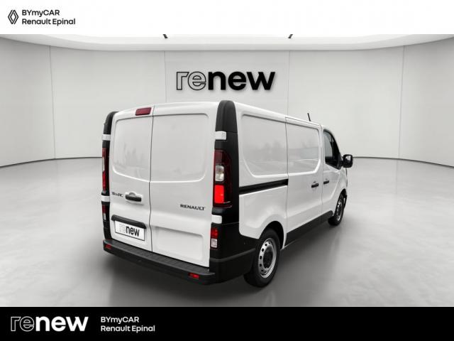 Renault Trafic image 1