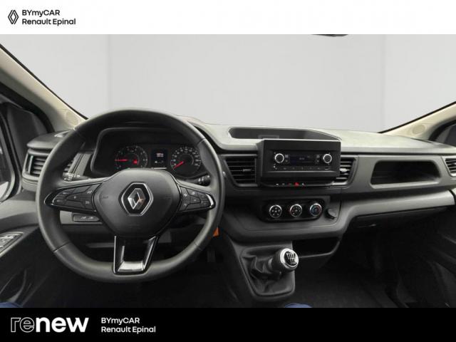 Renault Trafic image 3