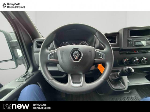 Renault Master image 1