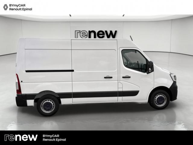 Renault Master image 9