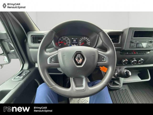 Renault Master image 9