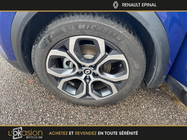 Renault Captur image 8