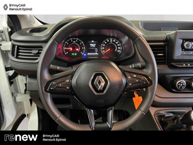 Renault Trafic image 3