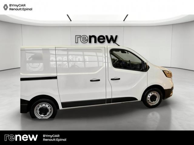 Renault Trafic image 9