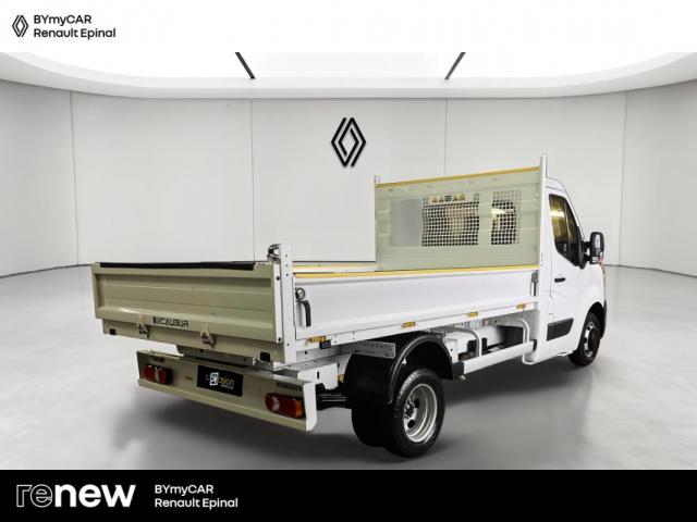 Renault Master image 1