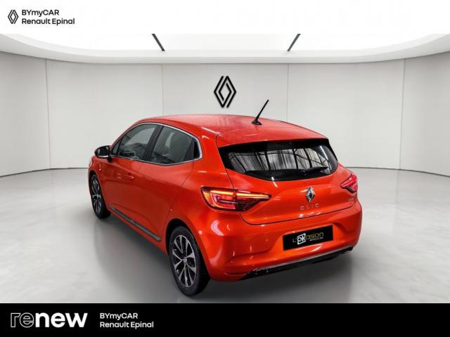 Renault Clio image 2