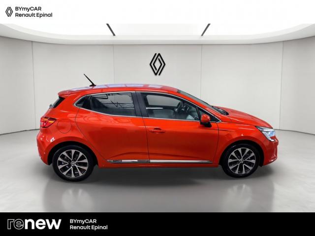 Renault Clio image 9
