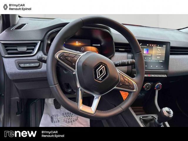 Renault Clio image 2