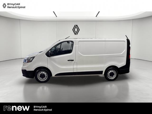 Renault Trafic image 2