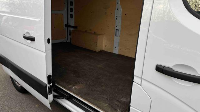 Renault Master image 7