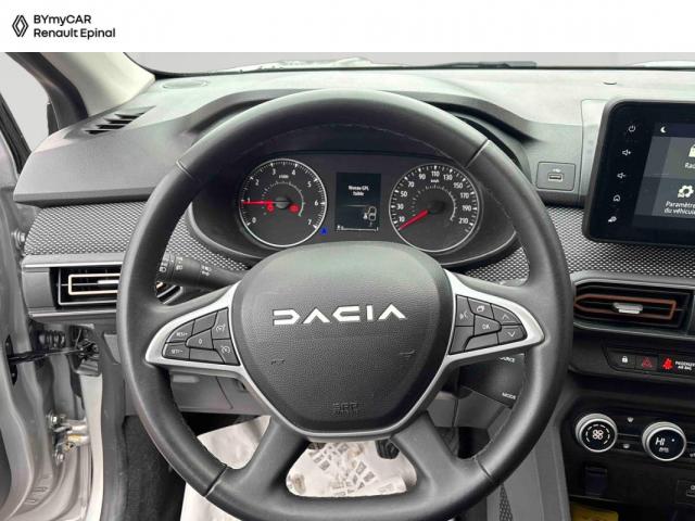 Dacia Sandero image 9