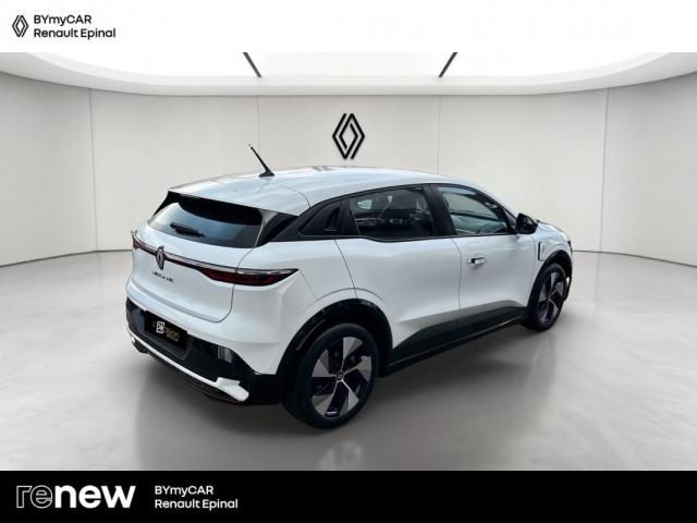 Renault Mégane E-Tech image 7