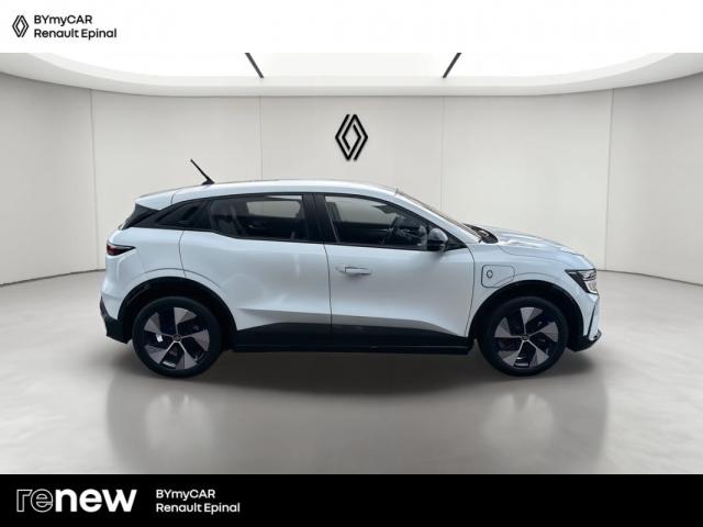 Renault Mégane E-Tech image 8