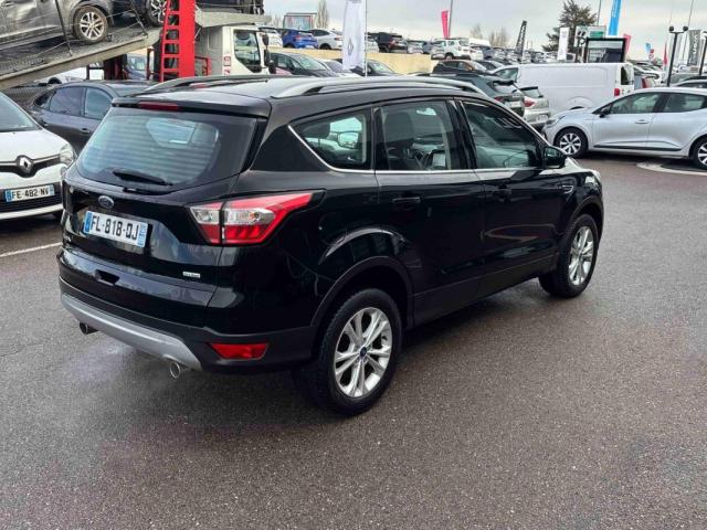 Ford Kuga image 6