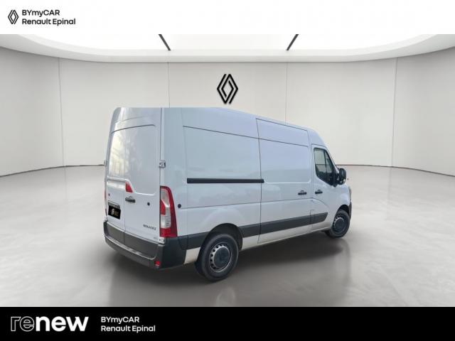 Renault Master image 2