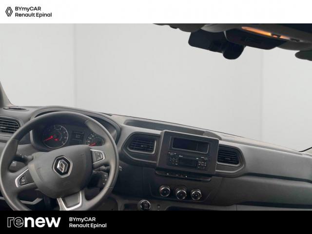 Renault Master image 4