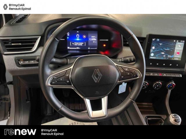 Renault Clio image 9