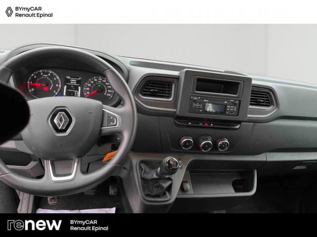 Renault Master image 8