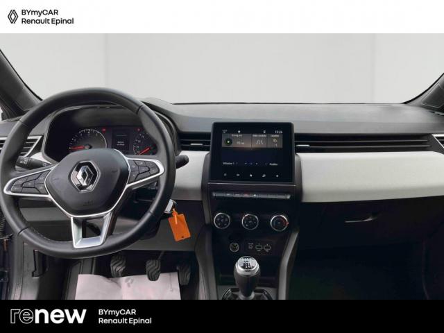 Renault Clio image 8