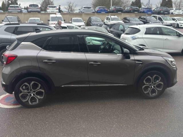 Renault Captur image 9