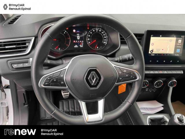Renault Clio image 2