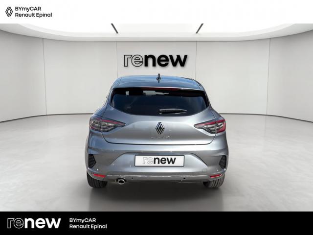 Renault Clio image 9