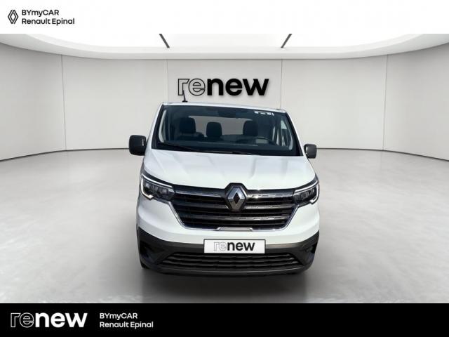 Renault Trafic image 1