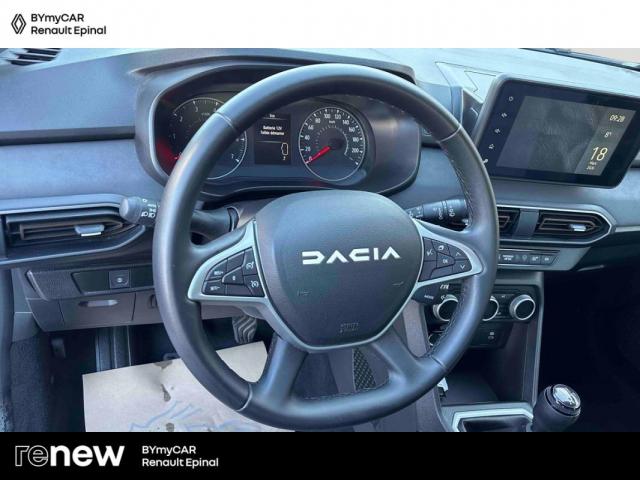 Dacia Sandero image 3