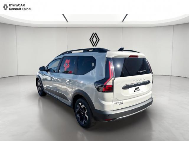 Dacia Jogger image 1