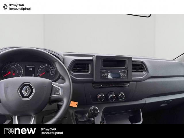 Renault Master image 1