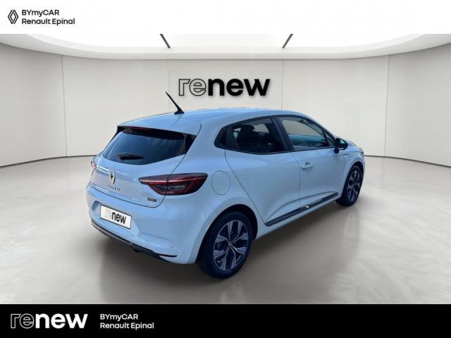 Renault Clio image 9