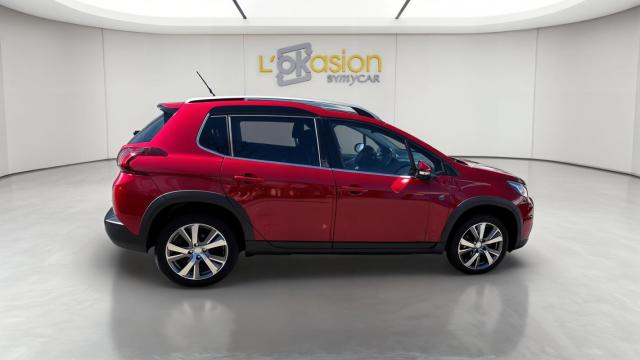 Peugeot 2008 image 1