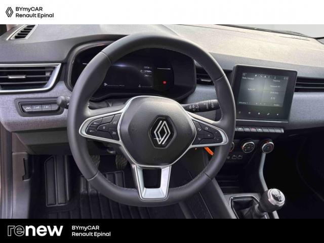 Renault Clio image 8