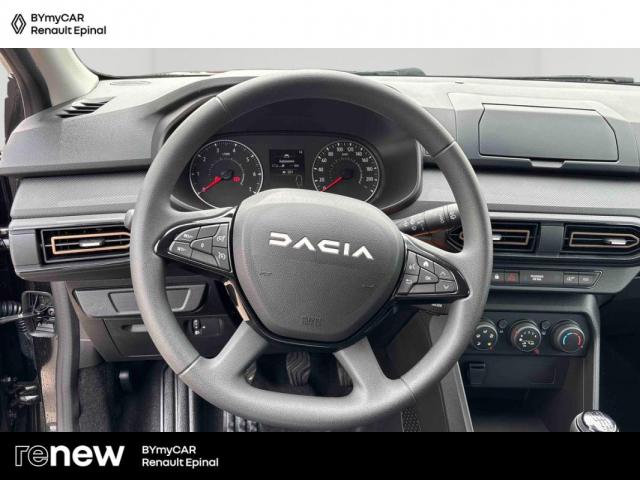 Dacia Sandero image 8