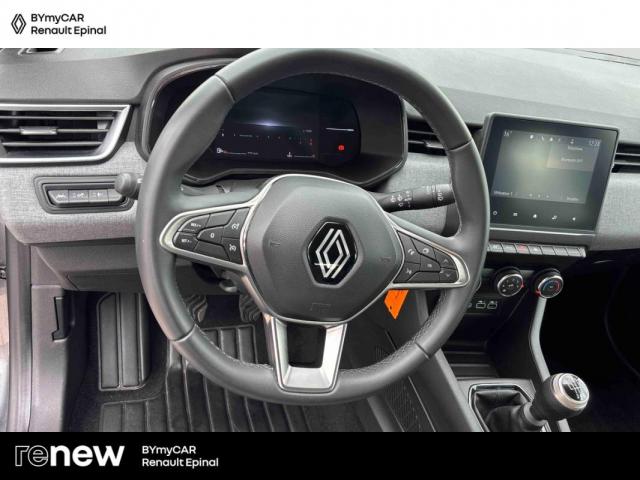 Renault Clio image 8