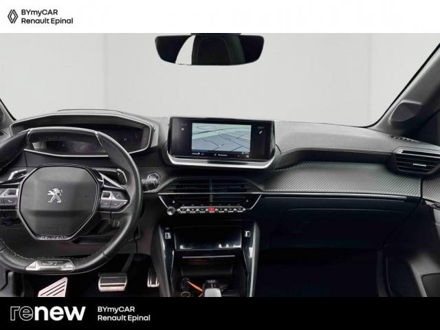 Peugeot 208 image 8