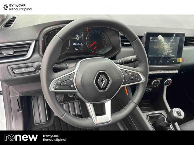 Renault Clio image 8